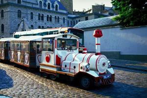 横手駅前温泉ゆうゆうプラザ＆ホテルプラザ迎賓：癒しと快適さを追求した秋田の宿泊・温泉施設